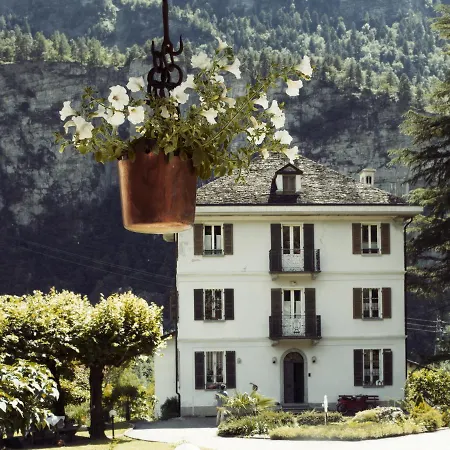 Nante Bed & Breakfast *